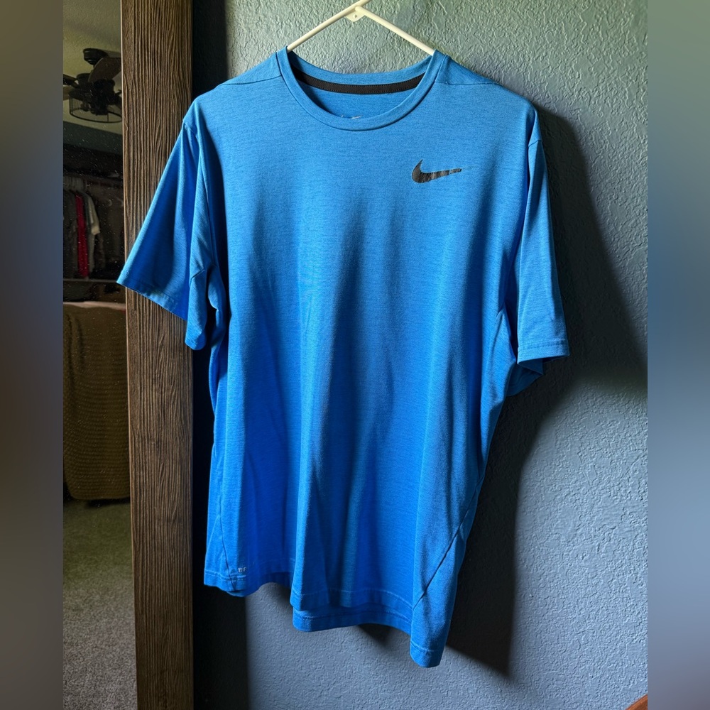 Nike Blue Short Sleeve Tee Athletic Performance